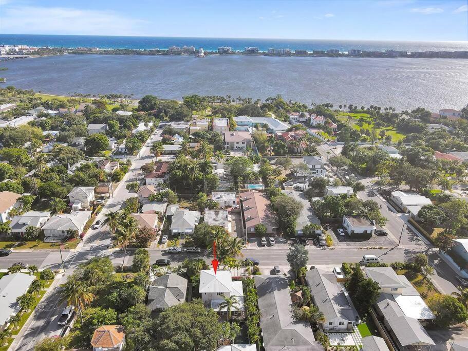 Charming Studio W Pool One Mile To Beach Pets Welcome Lake Worth Beach Exterior photo